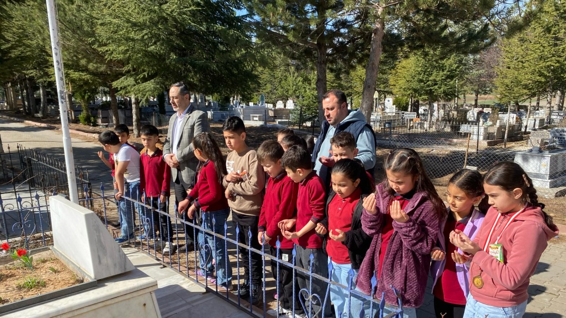 18 MART ÇANAKKALE ZAFERİ VE ŞEHİTLERİ ANMA GÜNÜ